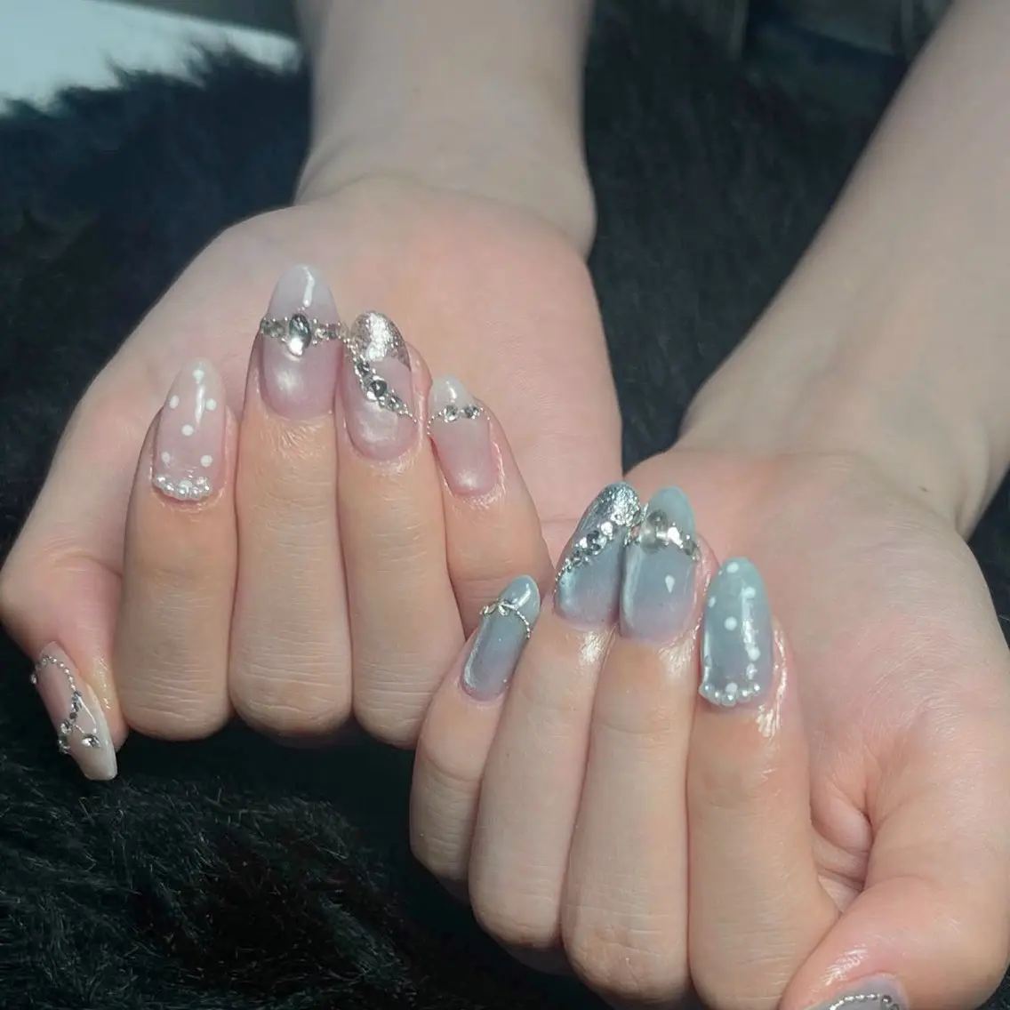 ネイル オーロラネイル クリアネイル 成人式 フラッシュネイル ジェルネイル ハンドネイル Amee Nail Salonのネイルデザイン