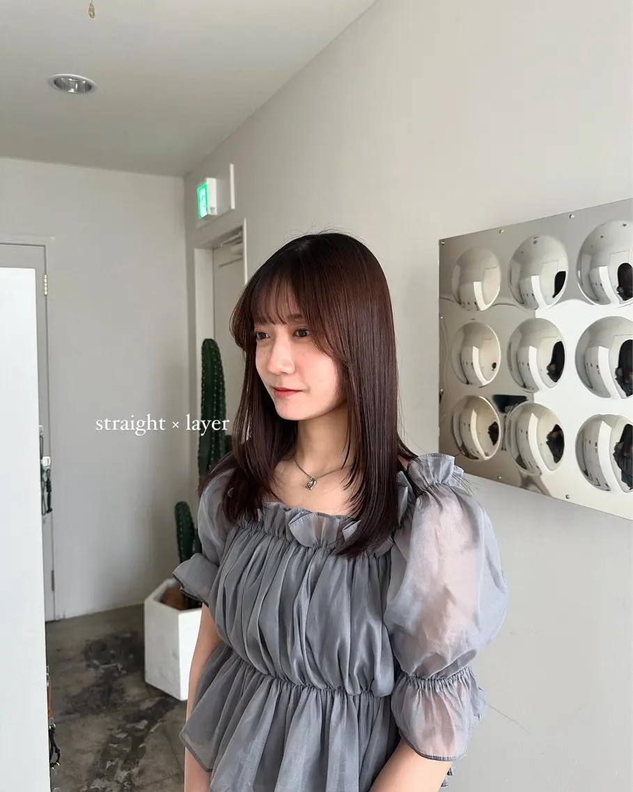 ロング パーマ くせ毛 髪質改善 レイヤーカット ストレートパーマ カット 縮毛矯正 透明感カラー/顔周り レイヤー/髪質改善のヘアスタイル