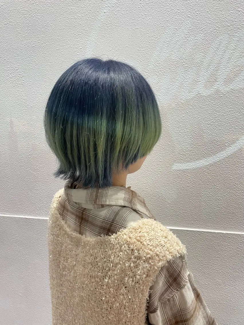 ショート ヘアカラー CoCooN Hiromiのヘアスタイル