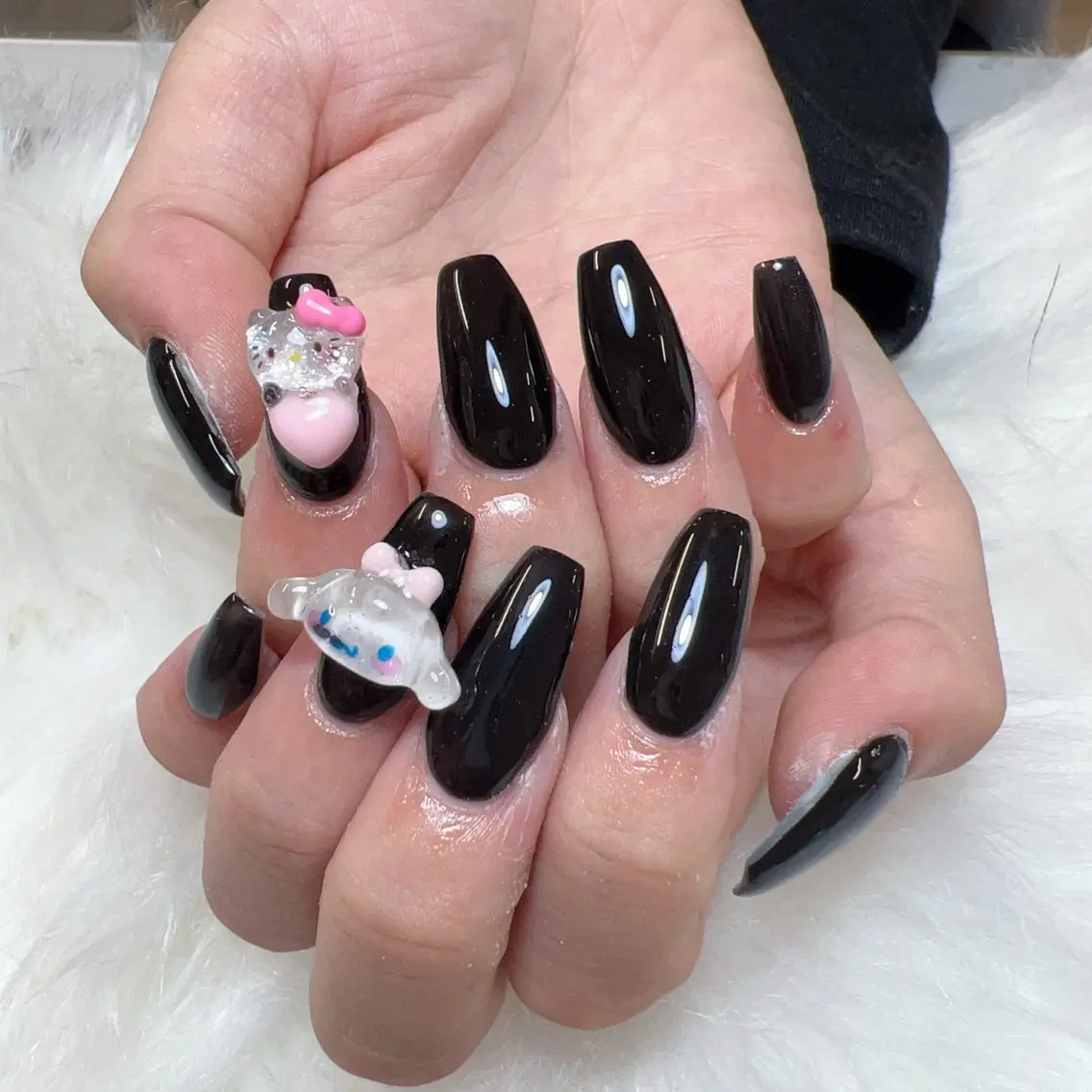ネイル ハンドネイル 🎀nana🫧 ワンホンネイル🎀のネイルデザイン