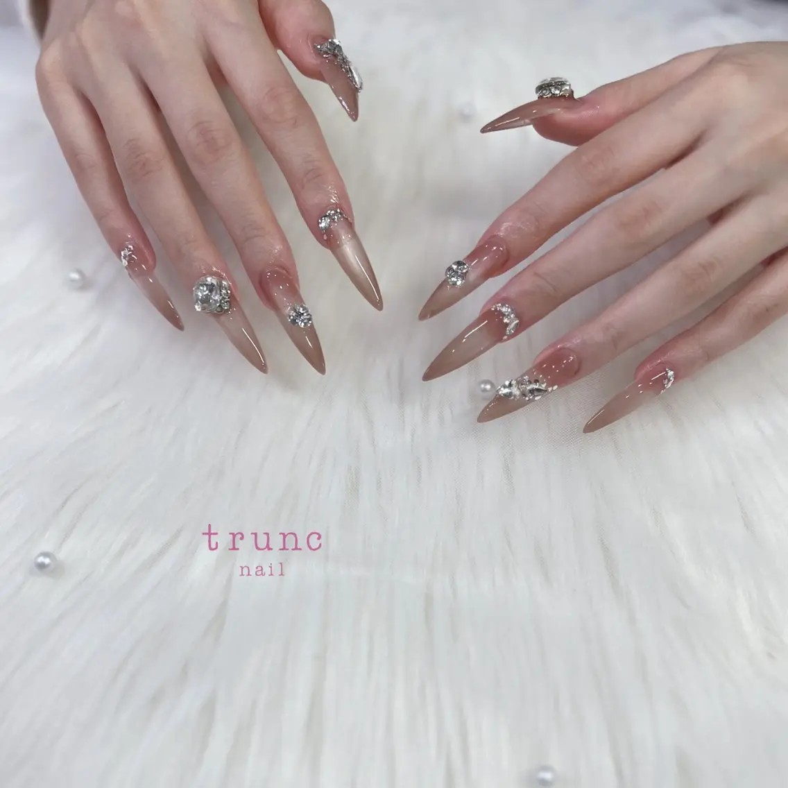 ネイル trunc nail 🌻宮下🌻のネイルデザイン
