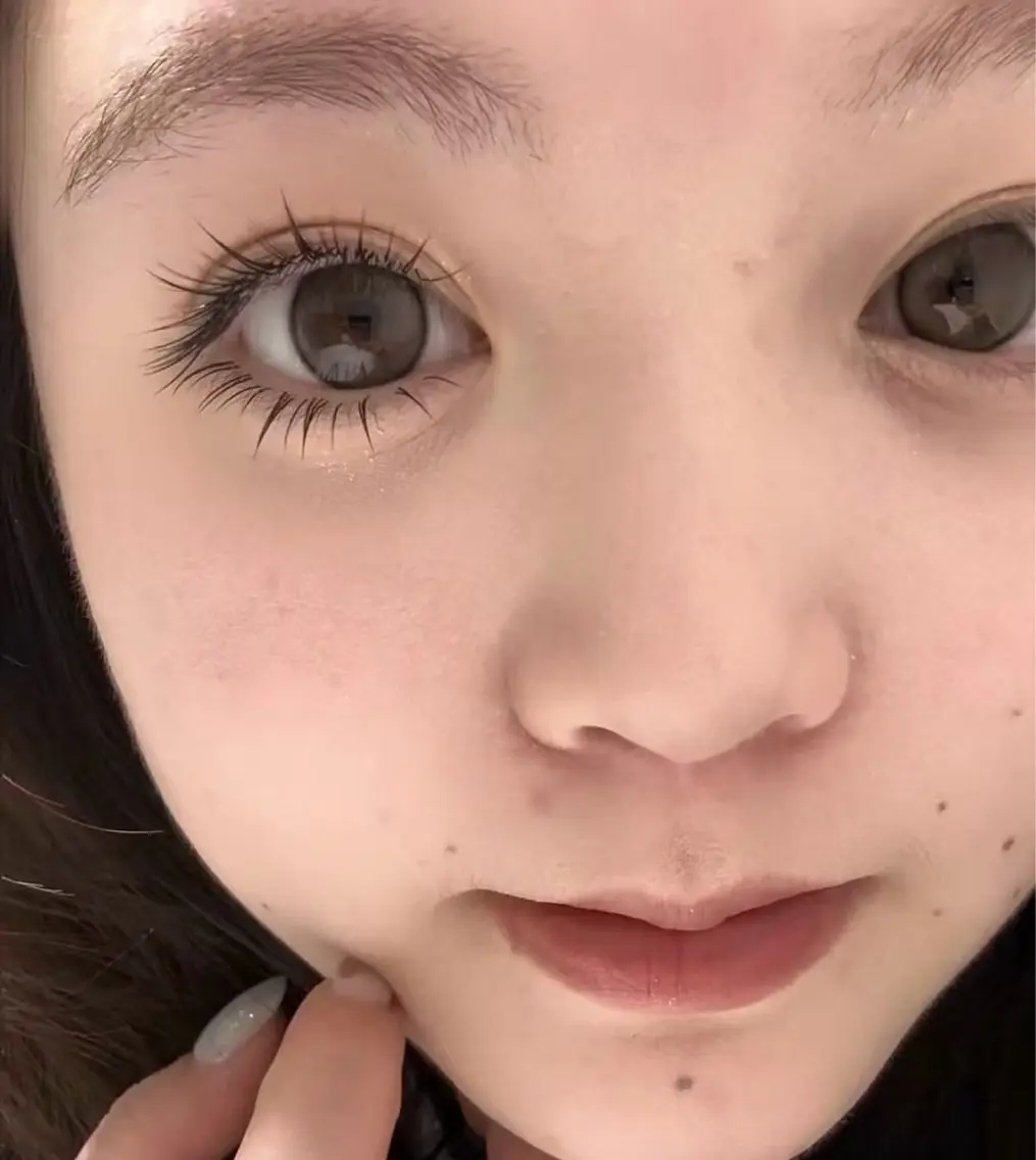 マツエク・マツパ 束感まつ毛 ナチュラル ワンホンマツエク マツエク パリジェンヌ マツエク専門店　玲子のマツエク・マツパデザイン