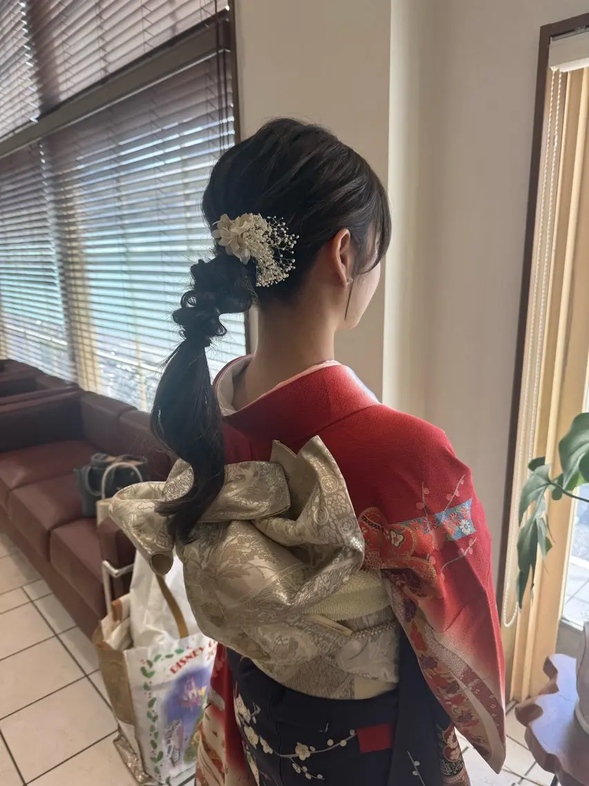ロング MEGU/layer cut/透明感カラーのヘアスタイル