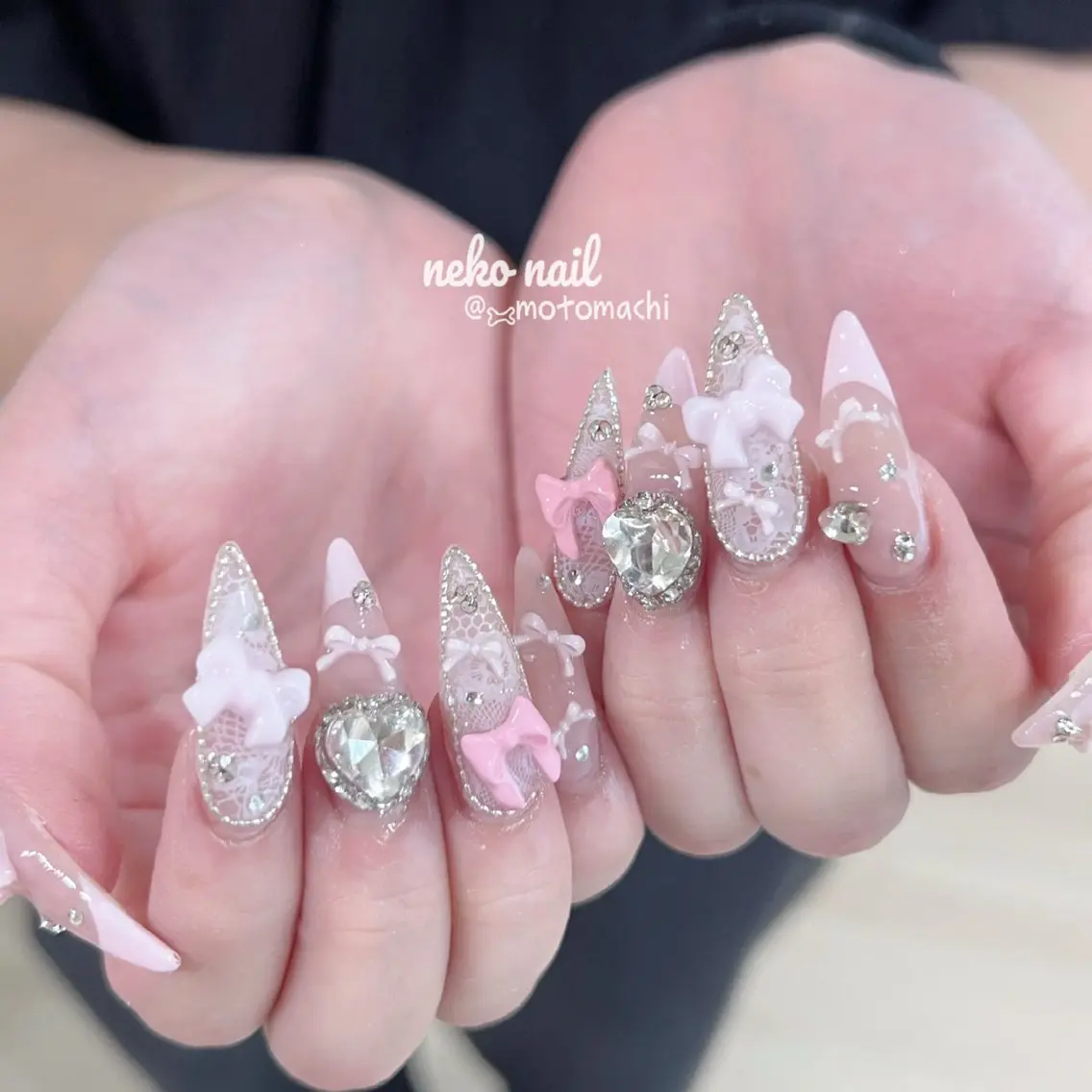 ネイル ガーリー 韓国ネイル レース ハンドネイル neko nailのネイルデザイン