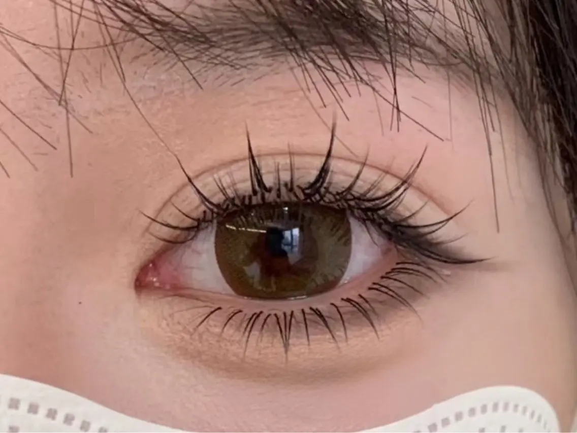 マツエク・マツパ 束感まつ毛 カラーマツエク フラットラッシュ 韓国風マツエク Lカール マツエク ALITA 池袋店✨のマツエク・マツパデザイン