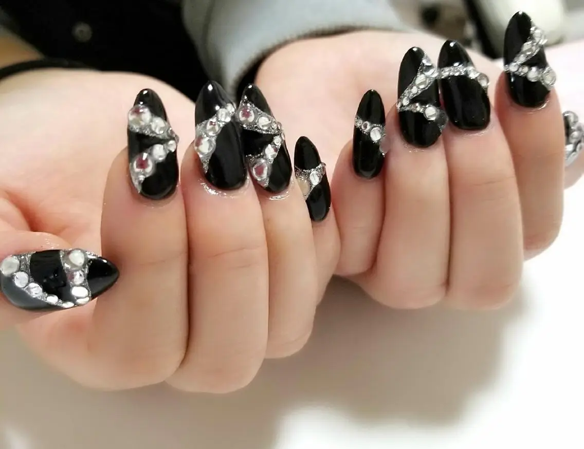 ネイル スカルプネイル nail salon ipuniのネイルデザイン