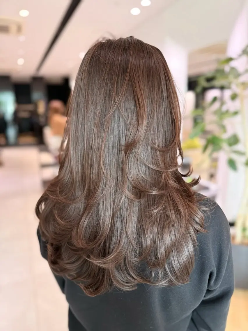 ロング カット 🍓レイヤーカット 大募集🍓佐々木のヘアスタイル