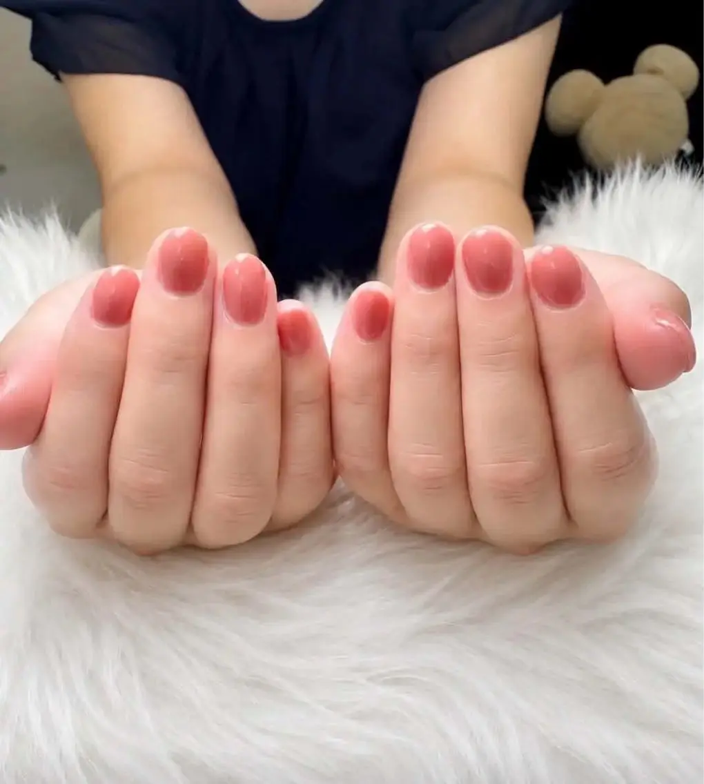 カラー xinh nails93のネイルデザイン
