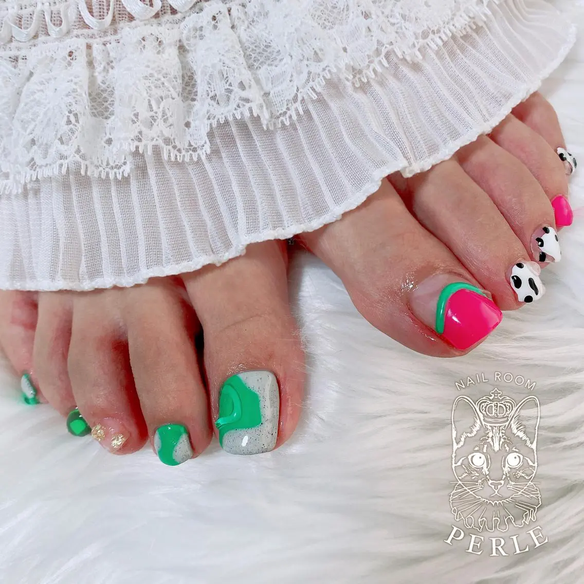 ネイル フットネイル nail room Perleのネイルデザイン
