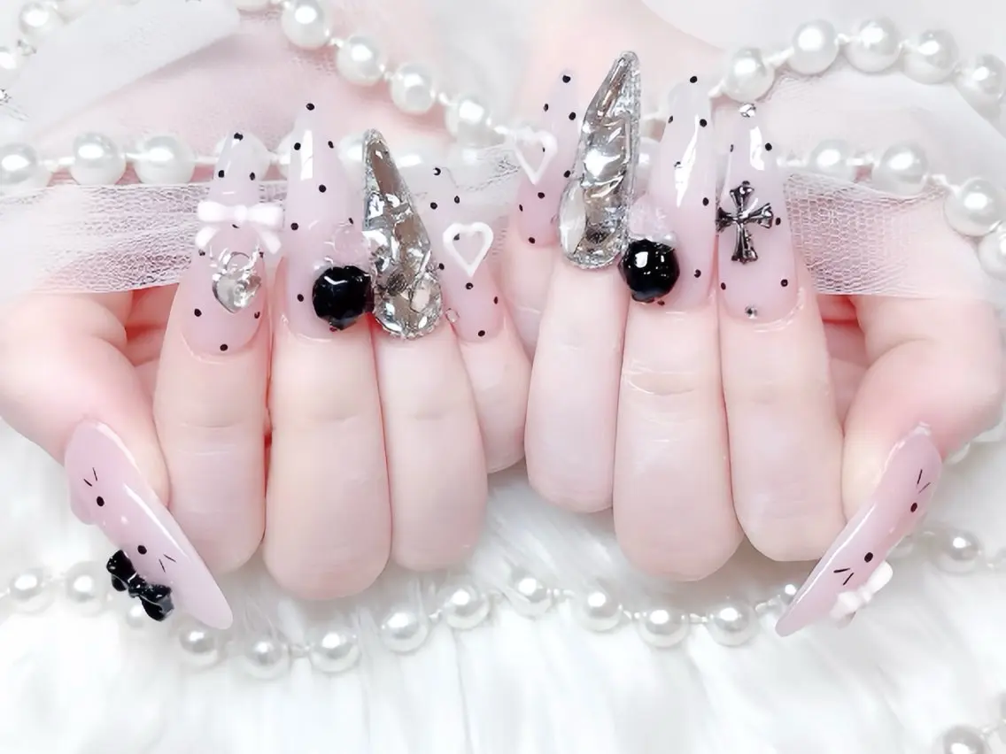 ネイル ブルー ジェルネイル ガーリー グラデーション グリーン ハンドネイル Rin Nail 新大久保店のネイルデザイン