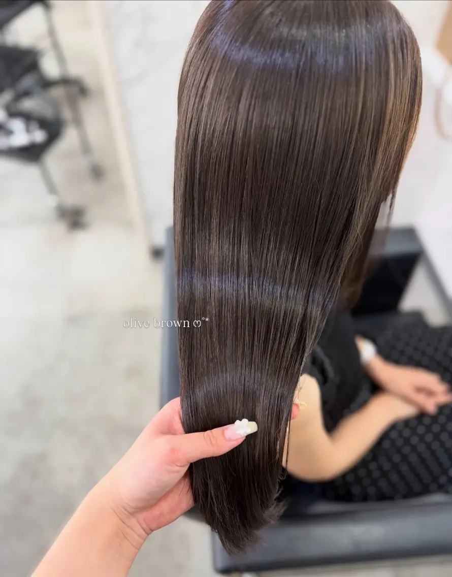 カラー ブラウンカラー オリーブブラウン ヘアカラー 🫧ララモアナ nanatsu🫧のヘアスタイル