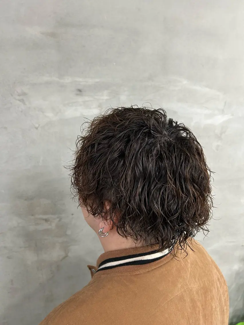 ショート パーマ メンズ カット パーマ トリートメント 🌟髪質改善と艶 ✨相場つかさのヘアスタイル
