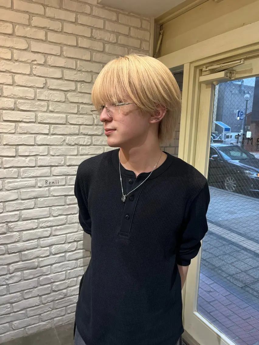 ショート カラー メンズ ヘアカラー トリートメント ミジュ/ ショートモデル募集のヘアスタイル