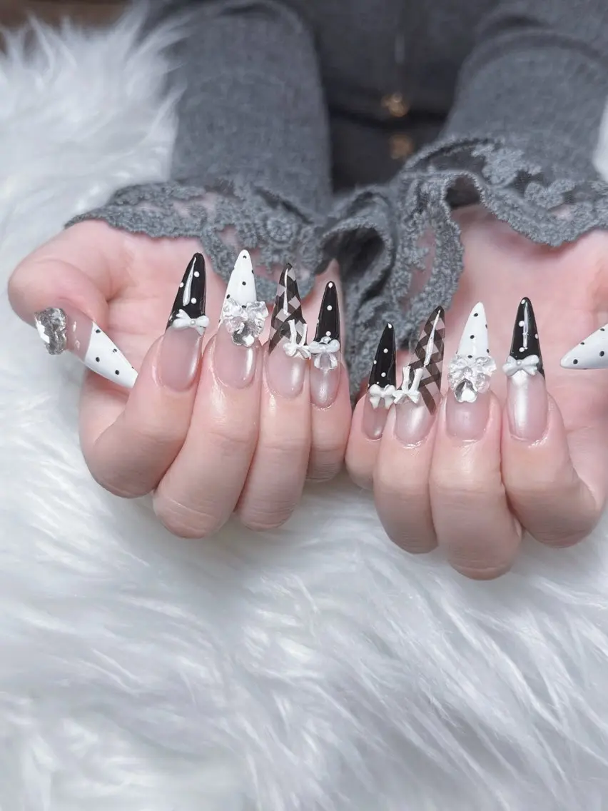 ネイル W·mai nail 関内のネイルデザイン