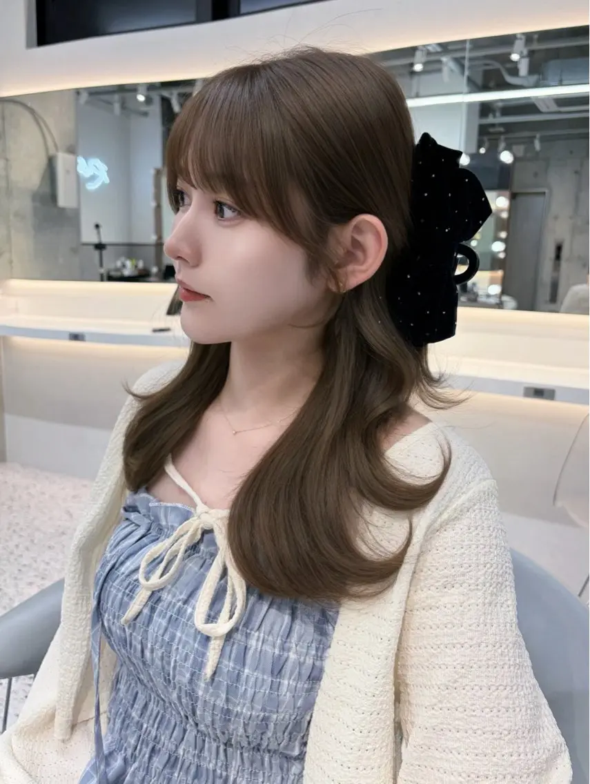 ロング カット ヘアカラー トリートメント 透明感カラー / minami ⟡.·のヘアスタイル