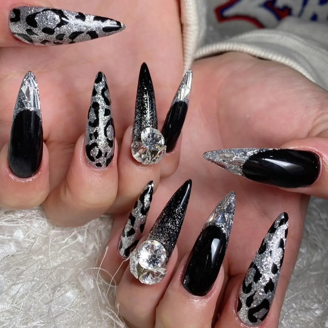 ネイル 長さ出し フレンチネイル ジェルネイル グラデーション 韓国ネイル ハンドネイル Nail&eye Belire 新宿のネイルデザイン