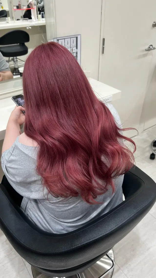 ロング カラー ヘアアレンジ ヘアカラー 韓国レイヤー&ピンク 艶髪🩶maikoのヘアスタイル