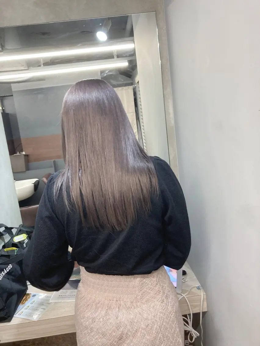 セミロング カラー カット ヘアカラー トリートメント ✨美髪矯正×髪質改善 🍎カイト🍎渋谷のヘアスタイル