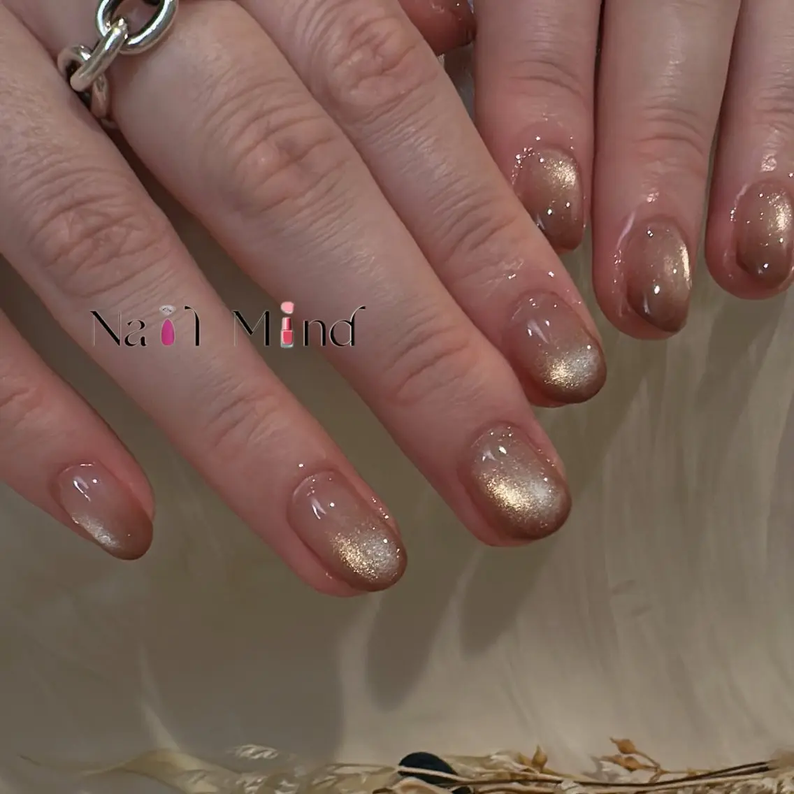 ネイル ジェルネイル グラデーション マグネットネイル ワンカラーネイル パラジェル ハンドネイル Nail Mind Tokyoのネイルデザイン
