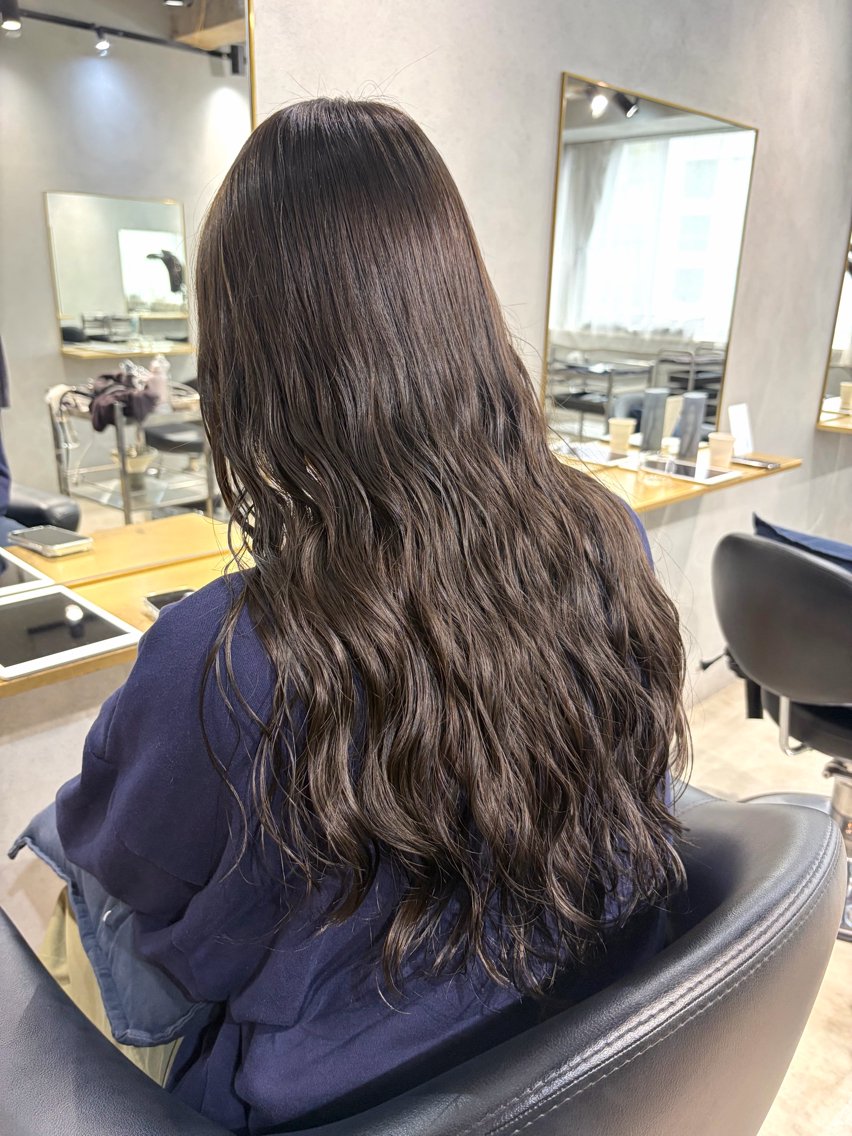 カラー パーマ ベージュカラー オリーブベージュ ヘアカラー 🎀持ちのいいパーマ 🎀mikihoのヘアスタイル