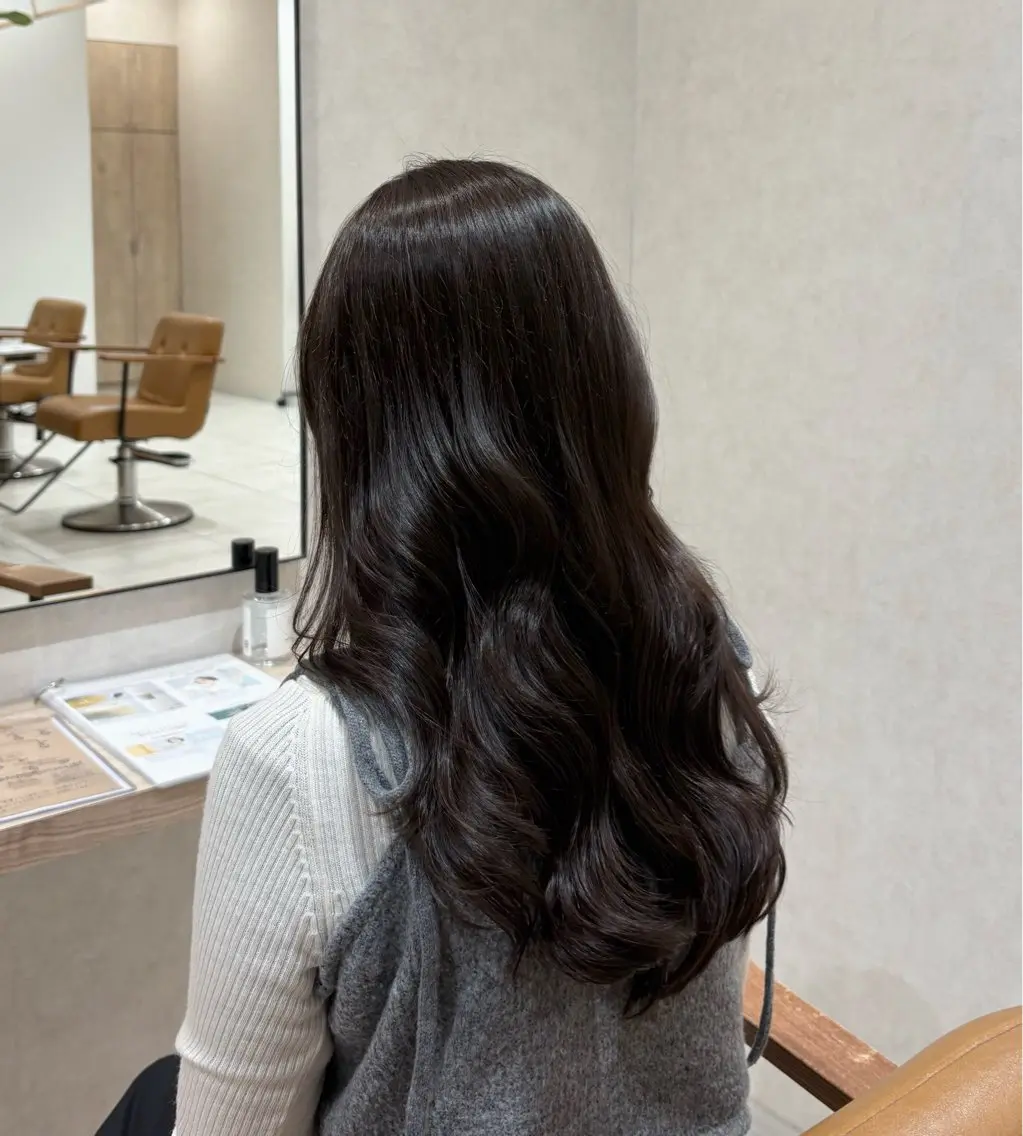 セミロング カラー グレージュ ヘアカラー トリートメント 透明感カラー🌿 ｍｏｅのヘアスタイル