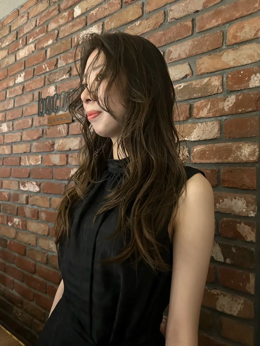 ロング パーマ カット パーマ momona english okのヘアスタイル