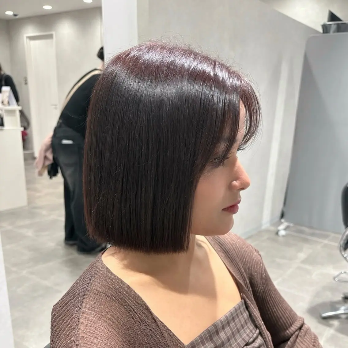 ミディアム 切りっぱなしボブ ボブ カット ヘアカラー トリートメント ボブカット/韓国ボブ /タッセルボブ/大堰のヘアスタイル