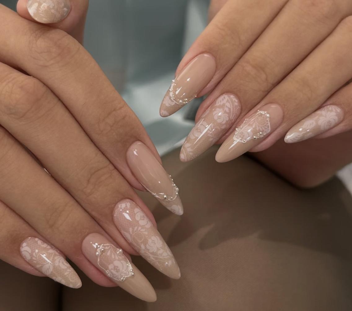 ネイル ハンドネイル Pure&Rich Nailのネイルデザイン