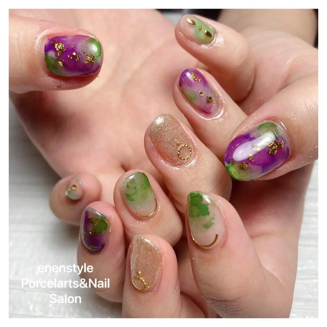 ミディアム ネイル 🐾enen style 🐾のネイルデザイン
