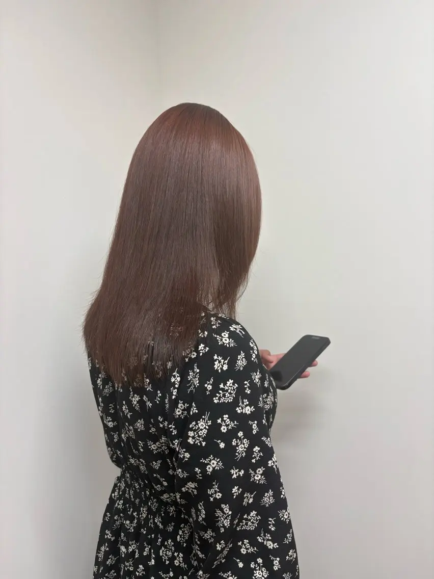 セミロング カット ヘアカラー ブリーチカラー BALANCEゆなのヘアスタイル