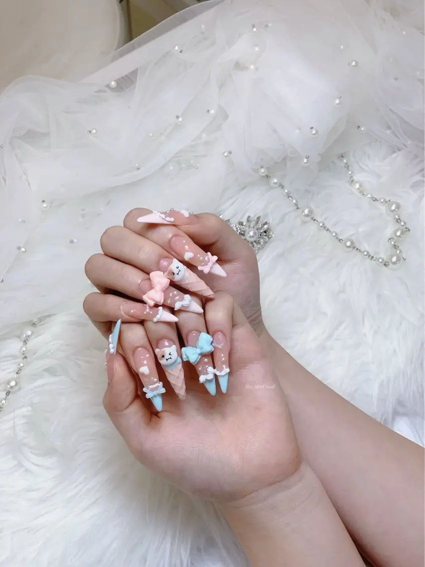 ネイル ハンドネイル HANA 長さだしのネイルデザイン