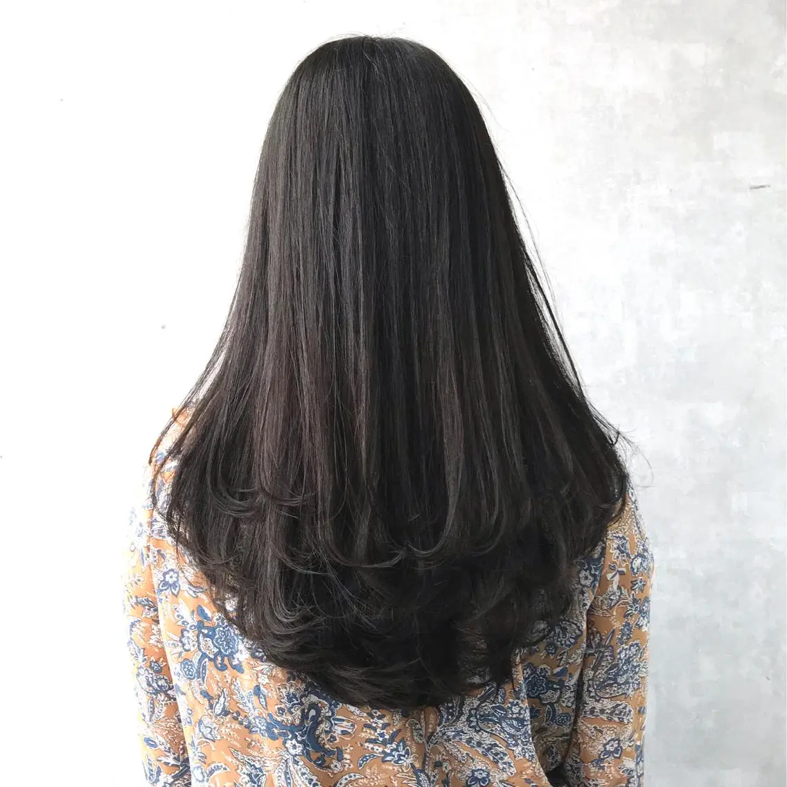 ロング ヨシンモリ ムルギョル巻き 韓国風ヘア レイヤーカット シースルーバング K-POP好き美容師 🇰🇷Kai.Yのヘアスタイル