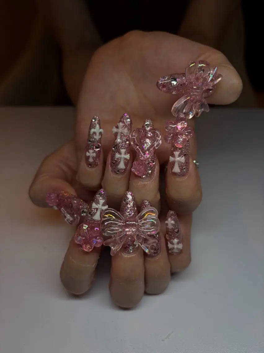 ネイル リボン ハンドネイル ayumi‪‪❤︎‬ Betty Nailのネイルデザイン