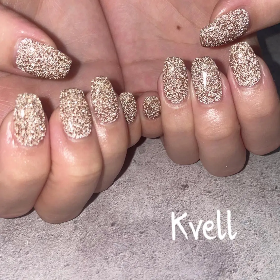 ネイル フラッシュネイル ハンドネイル nailsalon Kvellのネイルデザイン