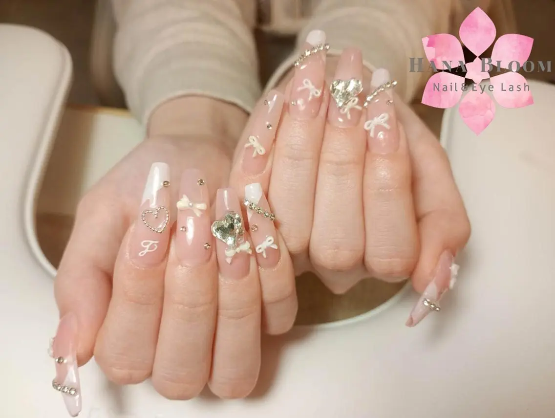ネイル 長さ出し フットネイル 韓国ネイル マグネットネイル 持ち込み ハンドネイル ハンドケア Hana Bloom Nail 渋谷道玄坂のネイルデザイン