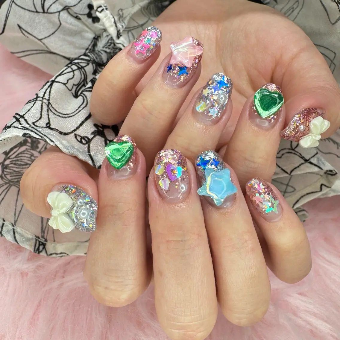 ネイル ハンドネイル WAKALU .のネイルデザイン