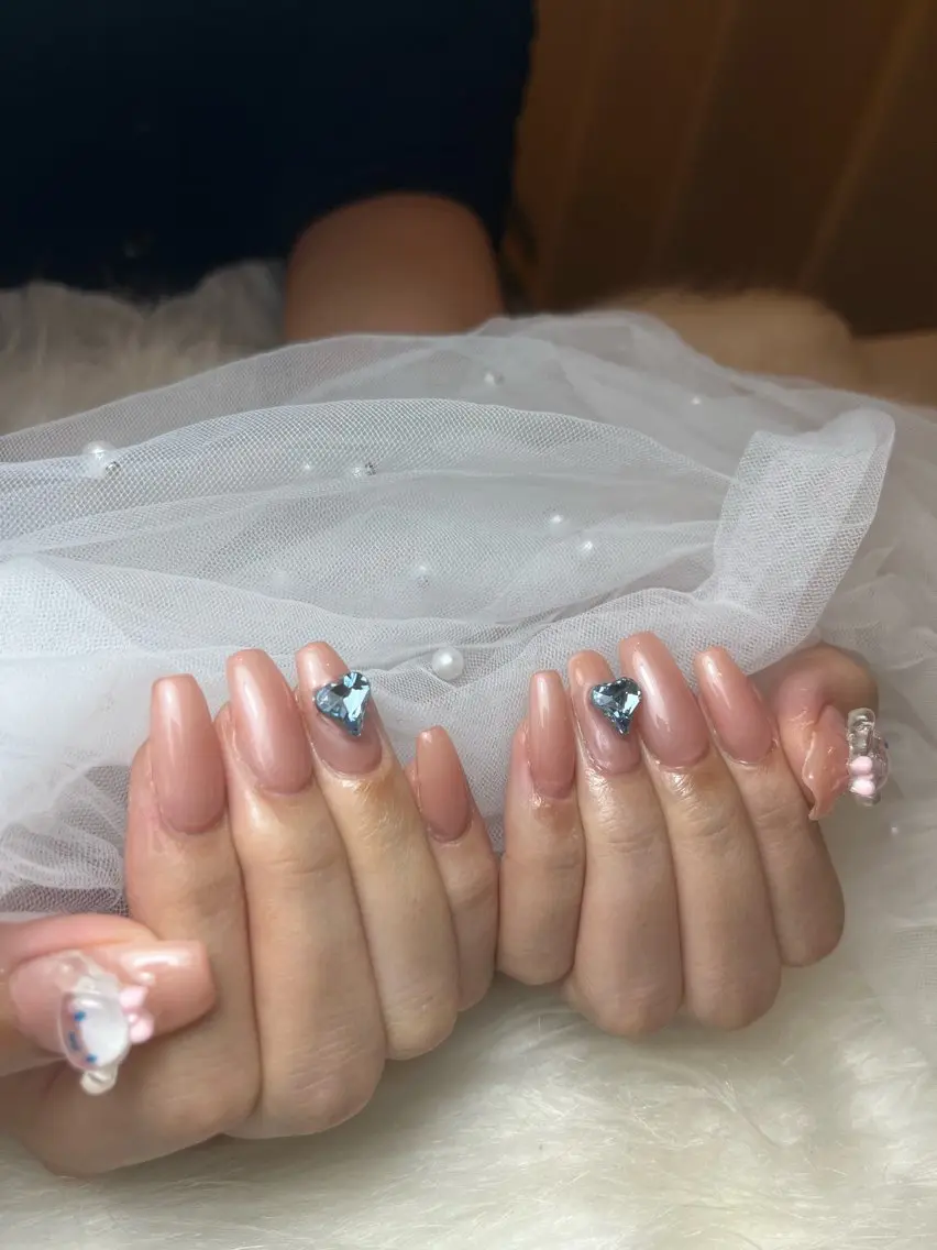 ネイル 韓国ネイル ワンホンネイル ハンドネイル 🦋MAI🦋 ICON NAILのネイルデザイン