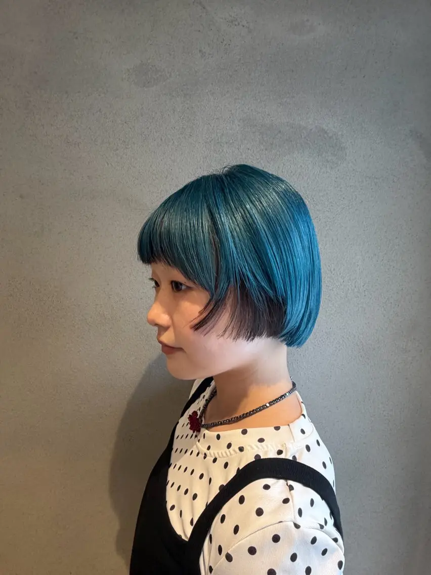 ショート カラー ブラウンカラー イヤリングカラー ヘアカラー Canna kotoriのヘアスタイル