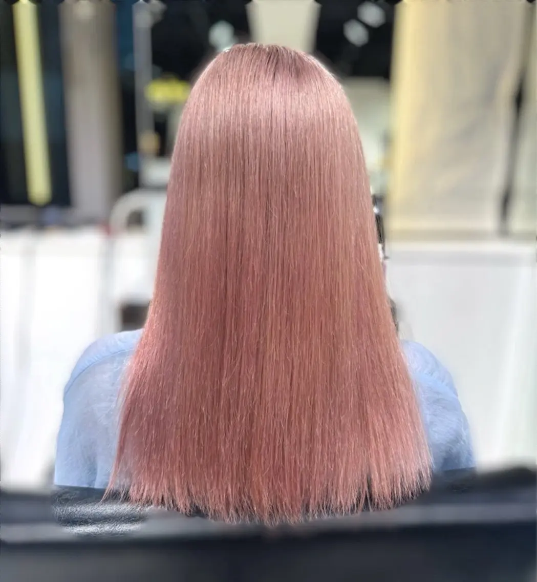 セミロング つや髪ᰔᩚ暖色 カラーYui🩰のヘアスタイル