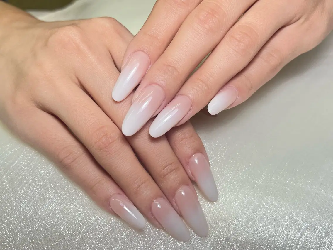 ネイル フレンチネイル ジェルネイル 持ち込み オフィスネイル ワンカラーネイル ハンドネイル ハンドケア PIPPY NAILSのネイルデザイン