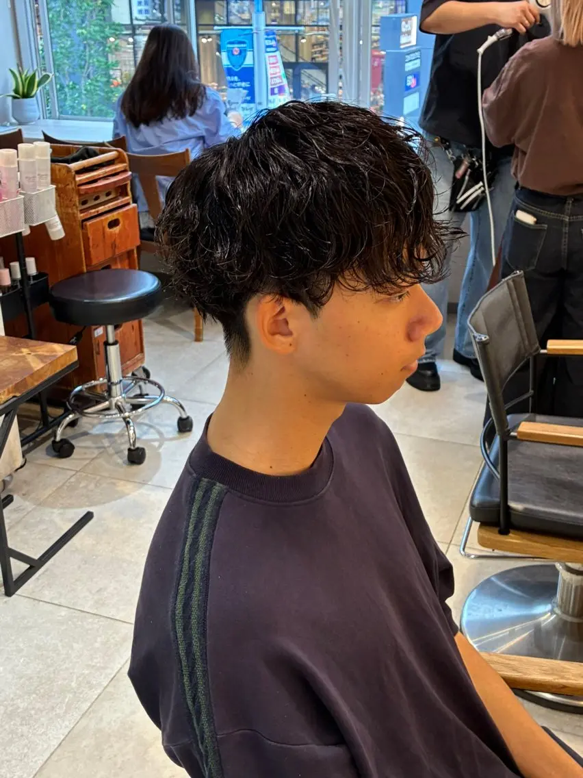ショート パーマ メンズ メンズパーマ カット パーマ 横浜/メンズカット/ パーマ/志賀菜妃のヘアスタイル