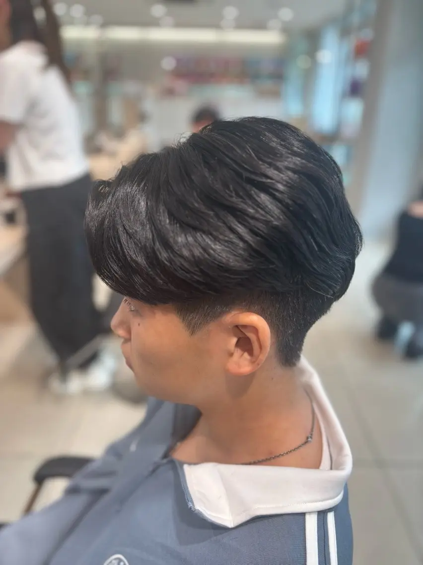 ミディアム パーマ メンズ カット 縮毛矯正 メンズ比率 90%/林慶太のヘアスタイル