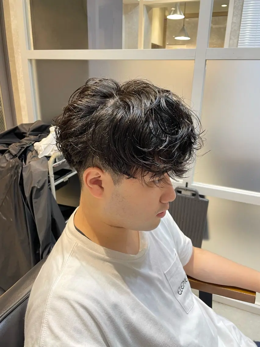ショート カット メンズパーマ🌟 吉澤慶一郎のヘアスタイル