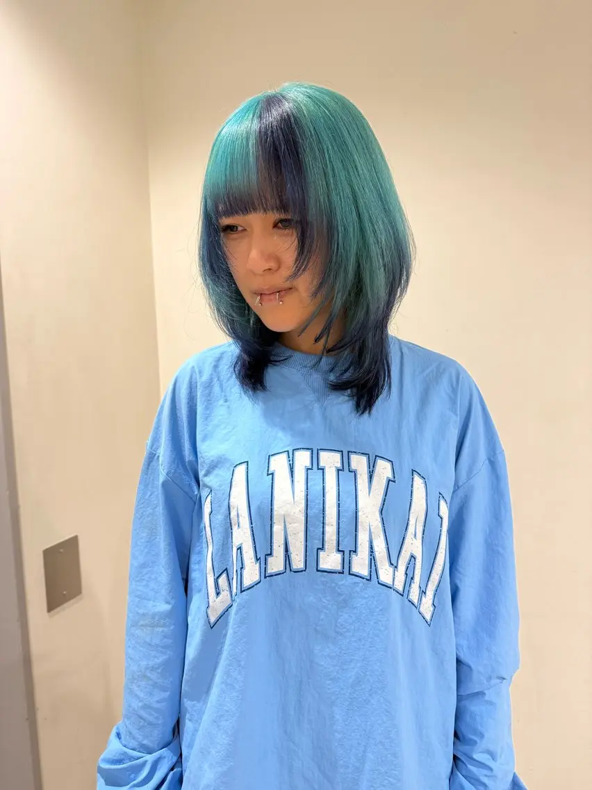 ロング カラー カット ヘアカラー トリートメント ハイトーンレイヤー 顔まわりSOTAのヘアスタイル