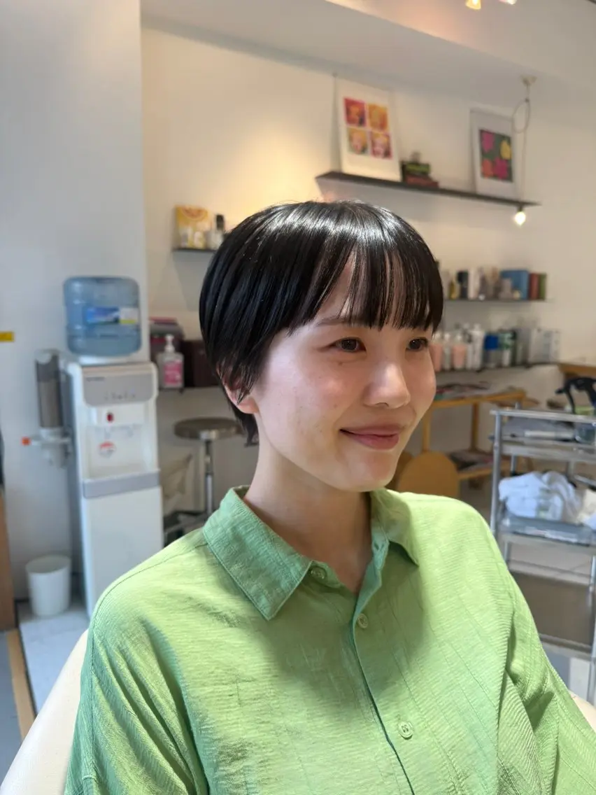 ショート カラー カット ヘアカラー トリートメント 安永 涼のヘアスタイル