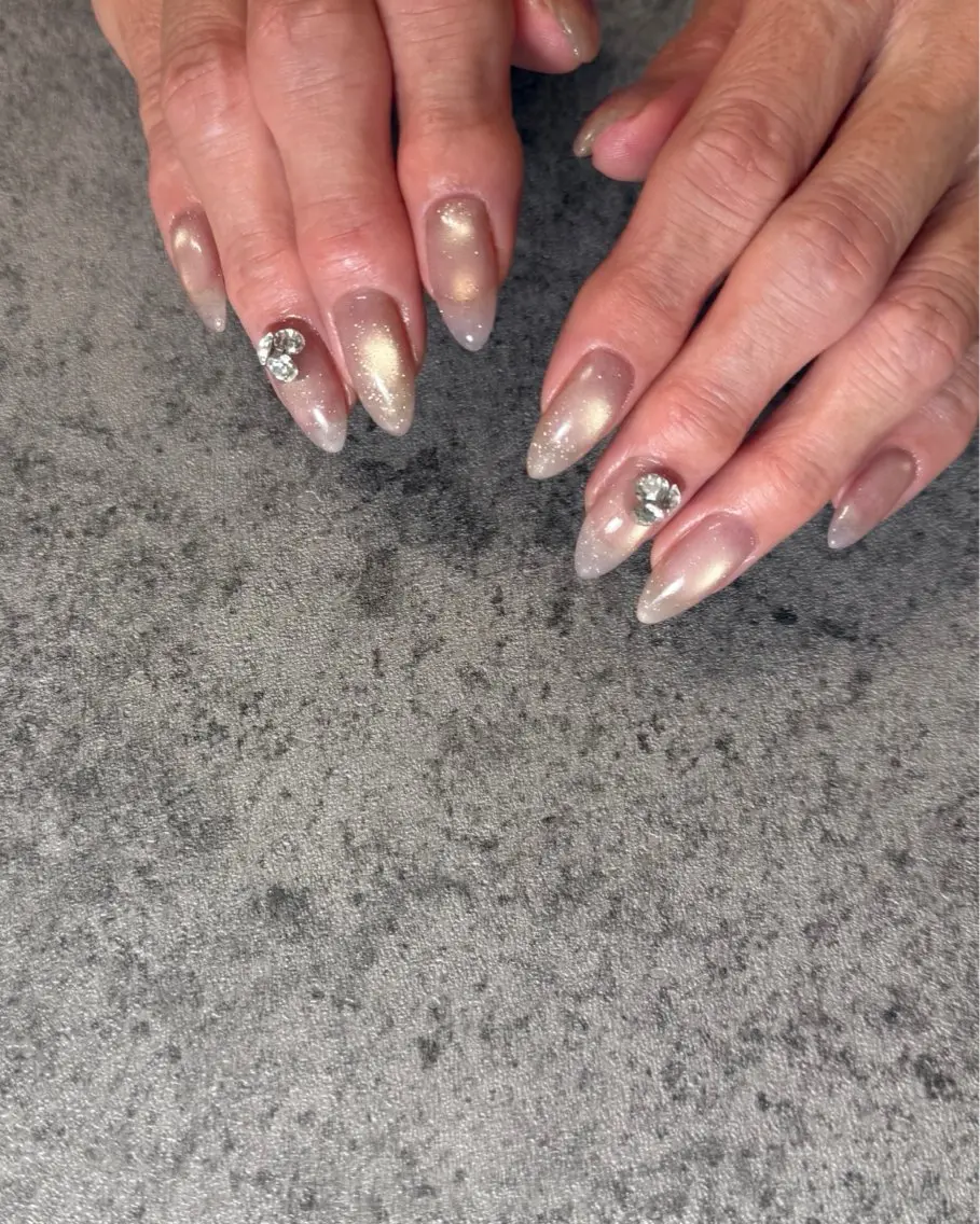 ネイル ハンドネイル ハンドケア m-nail 🌙minamiのネイルデザイン