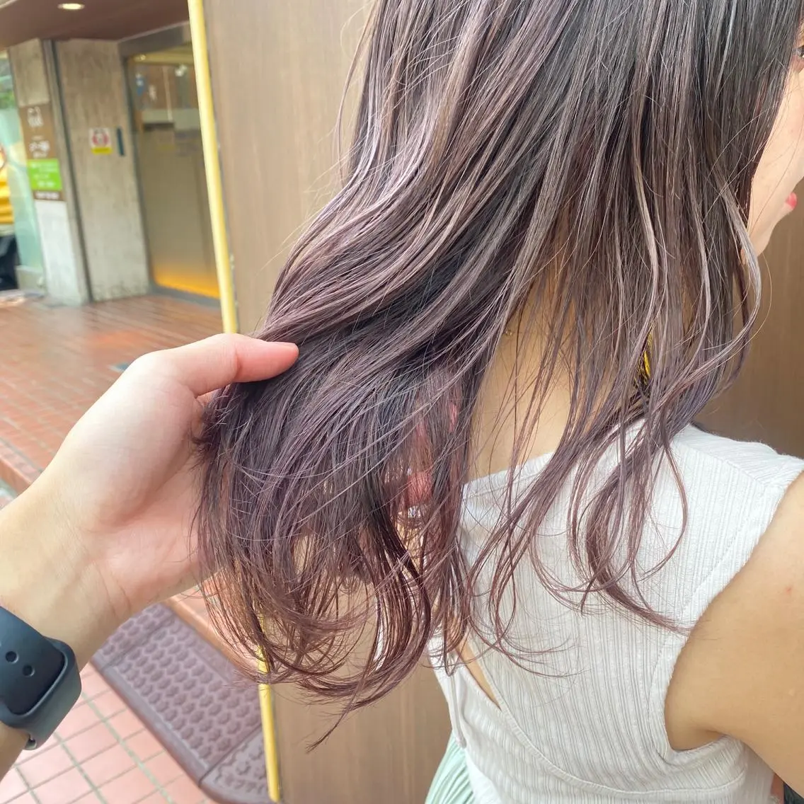 セミロング ボブ/マンツーマン ミヒラケイタのヘアスタイル
