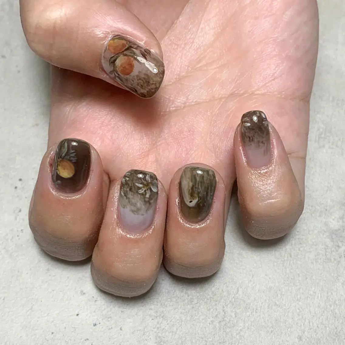 ネイル ハンドネイル FIORITURA aiのネイルデザイン