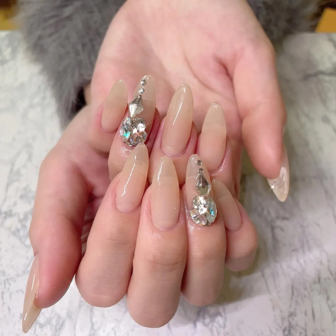 ネイル ハンドネイル lucky シュウのネイルデザイン