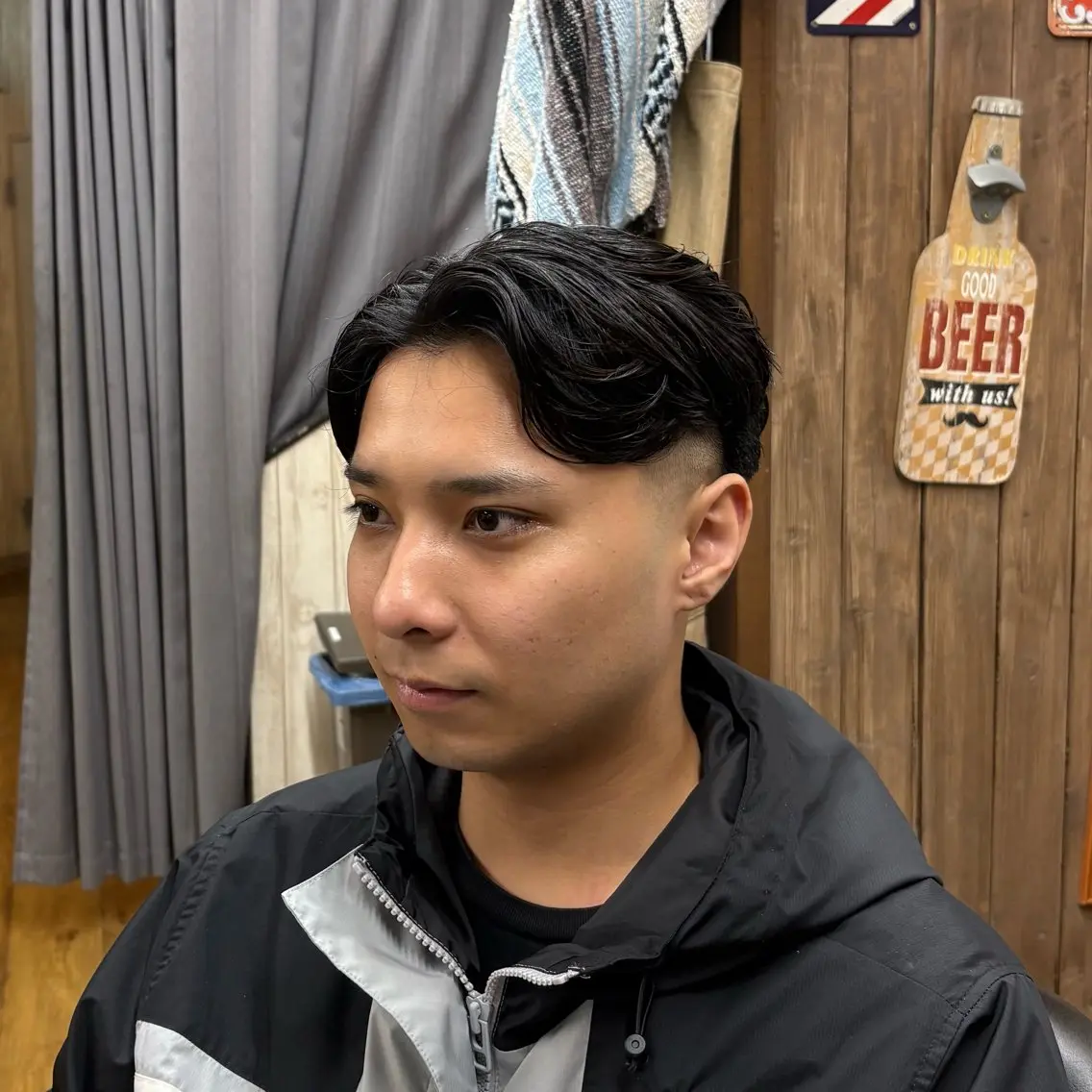 ショート わたなべ けんじのヘアスタイル